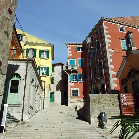 빌라 Diminici Villas *