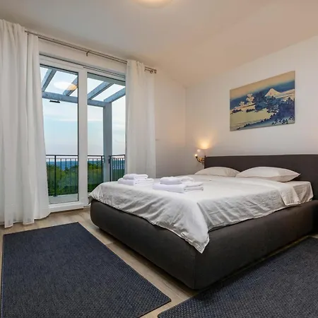 Diminici Villas *