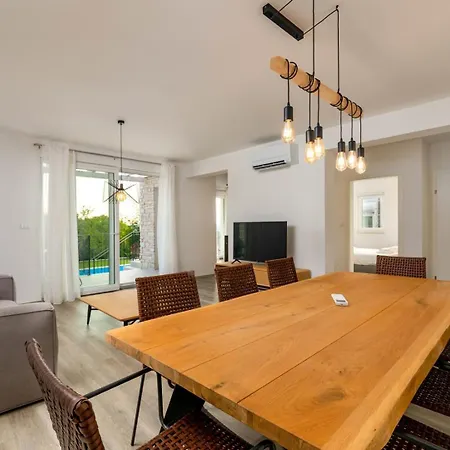 Diminici Villas Villa