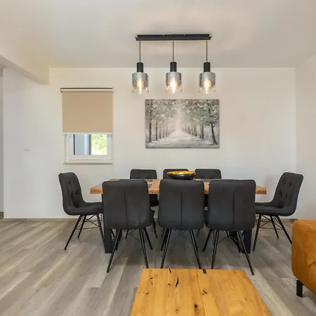 Diminici Villas *