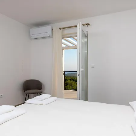 Diminici Villas