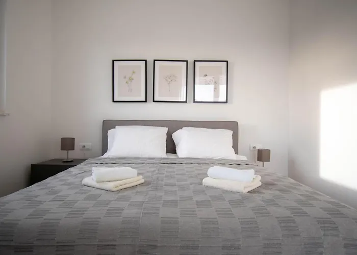 Diminici Villas *