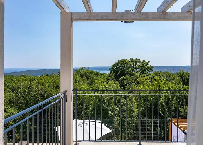 Diminici Villas *
