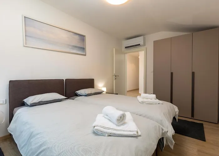 Diminici Villas *