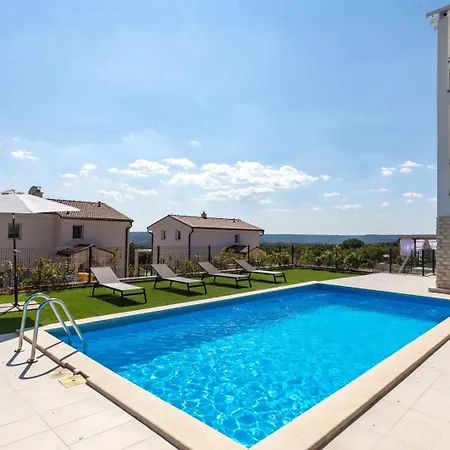 Diminici Villas *